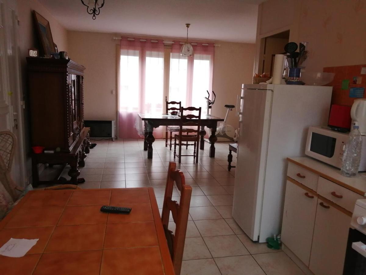 La Pomponnette Bed & Breakfast Bouresse Eksteriør bilde